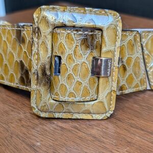 Calvin Klein Wide Snake-Embossed Leather Belt – Yellow – Stretch Back – S